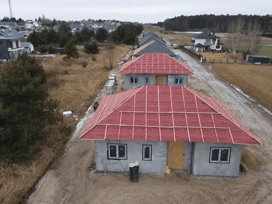 Монтаж вальмовой кровли из еврошифера